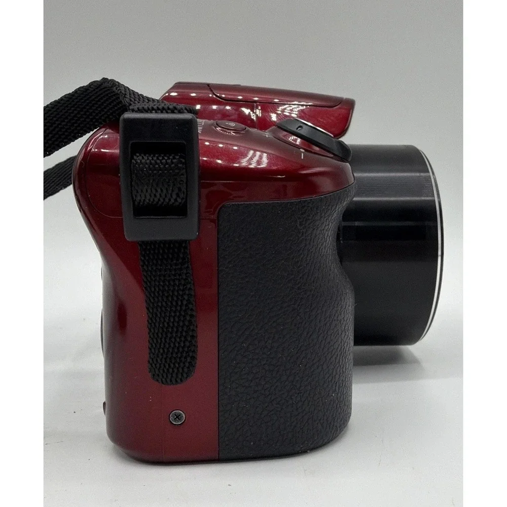 Samsung WB1100F Digital Bridge Camera 16.2MP 35x Zoom Direct Link w/Charger&Case